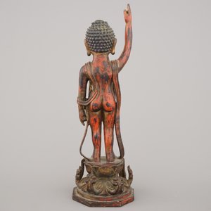 A Chinese gilt and lacquered bronze figure of the infant buddha, Ming dynasty — 照片 3
