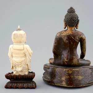 A Chinese gilt bronze Buddha and an ivory figure of a boy, 19th C. — photo 4