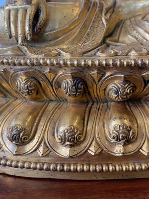 A Chinese gilt bronze Buddha Shakyamuni, probably Ming — photo 11