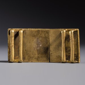 A Chinese gilt-bronze 'Dragon' belt buckle, 19th C. — 照片 2