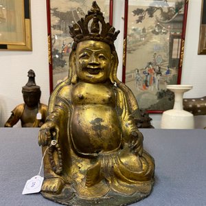 A Chinese gilt bronze figure of the seated Buddha, Ming — 照片 11