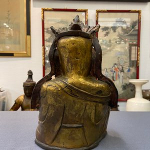 A Chinese gilt bronze figure of the seated Buddha, Ming — 照片 13