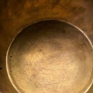 A Chinese gilt bronze tripod censer with buddhist lions, Qianlong mark, 19/20th C. — 照片 10
