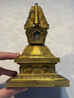 A Chinese gilt-copper stupa, Qing — photo 7