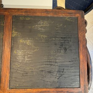 A Chinese gilt-decorated black-red-lacquered huali wooden 'Hui Su Xin 會素心' plaque, Kangxi mark and possibly of the period — 照片 31