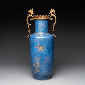 A Chinese gilt-decorated bronze-mounted powder-blue vase with floral design, Kangxi — 照片 1
