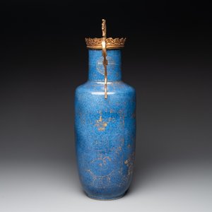 A Chinese gilt-decorated bronze-mounted powder-blue vase with floral design, Kangxi — 照片 4