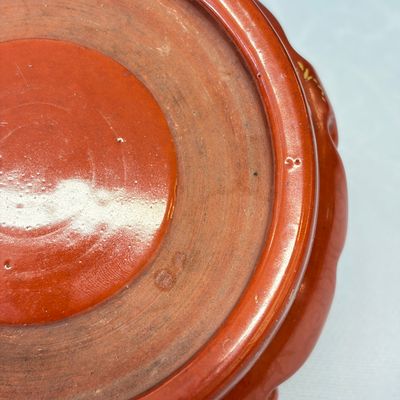 A Chinese gilt-decorated coral-red-glazed stand — photo 9