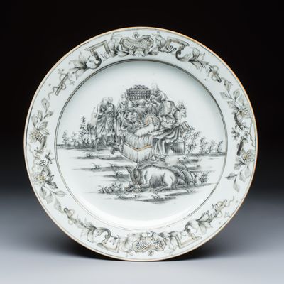 A Chinese gilt-decorated grisaille 'Nativity' plate, Qianlong