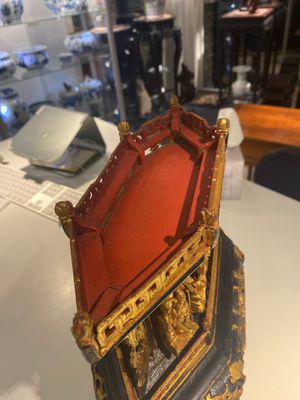 A Chinese gilt lacquer altar piece or 'chanab' for the Straits or Peranakan market, 19/20th C. — 照片 5
