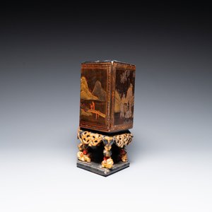 A Chinese gilt lacquer altar piece or 'chanab' for the Straits or Peranakan market, 19/20th C. — 照片 2