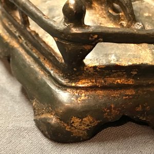 A Chinese gilt-lacquered bronze figure of Guanyin on a lotus throne, Ming — 照片 27
