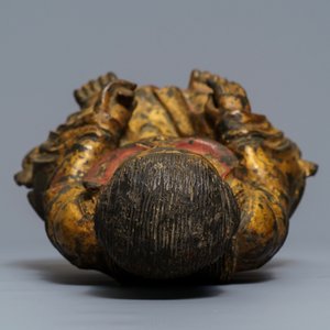 A Chinese gilt-lacquered bronze figure of Zhenwu, Ming — 照片 6