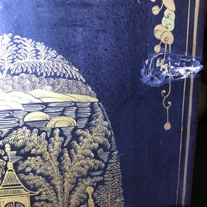 A Chinese gilt-lacquered cabinet and a box, Canton, 19th C. — 照片 48