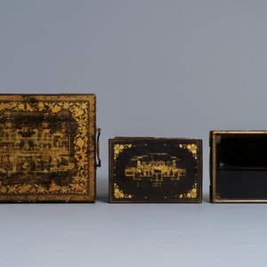 A Chinese gilt-lacquered cabinet and a box, Canton, 19th C. — 照片 6