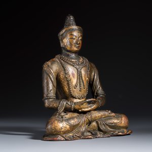 A Chinese gilt-lacquered wooden Bodhisattva  — photo 2