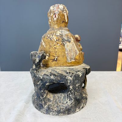 A Chinese gilt-polychromed carved wooden group of Guanyin and child — photo 3