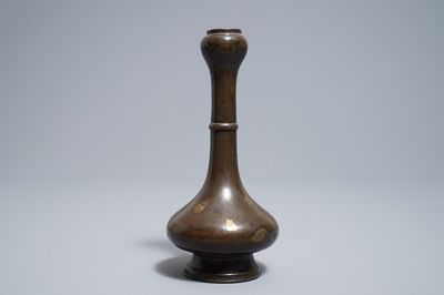A Chinese gold-splashed bronze garlic head vase, Ming