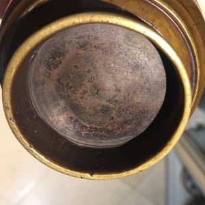 A Chinese gold-splashed bronze hu-shaped vase, 18/19th C. — photo 7