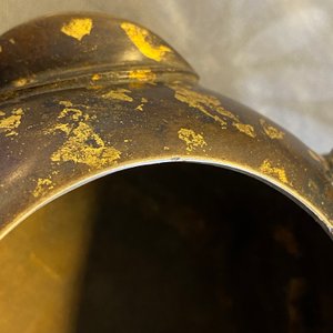 A Chinese gold-splashed bronze peach-form censer, Xuande mark, 18th C. — 照片 9