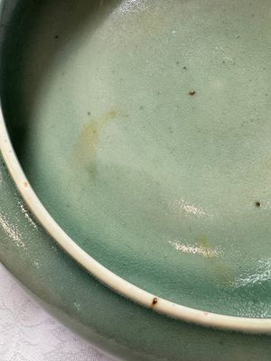 A Chinese green-glazed brush washer, 18th C. — photo 2