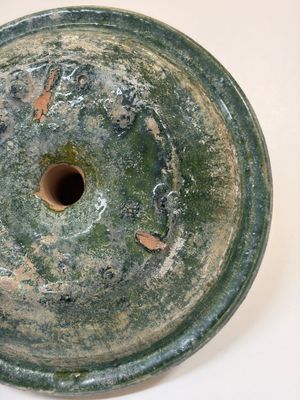 A Chinese green-glazed pottery 'Boshanlu' stemmed censer and cover, Han — photo 16