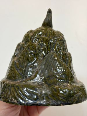 A Chinese green-glazed pottery 'Boshanlu' stemmed censer and cover, Han — photo 6