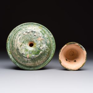 A Chinese green-glazed pottery 'Boshanlu' stemmed censer and cover, Han — photo 7