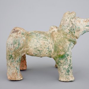 A Chinese green glazed pottery figure of a dog, presumably Han Dynasty — 照片 4