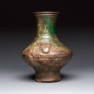 A Chinese green-glazed pottery vase — photo 5