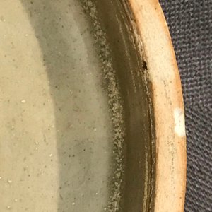 A Chinese grey-glazed round box and cover with underglaze design, Northern Song or later — 照片 7