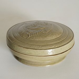 A Chinese grey-glazed round-shaped box, Northern Song — 照片 4