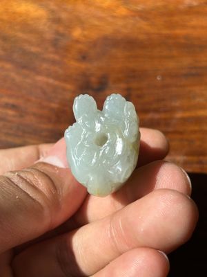 A Chinese grey jade carving of a hare, Qing — 照片 6