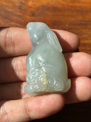 A Chinese grey jade carving of a hare, Qing — 照片 8