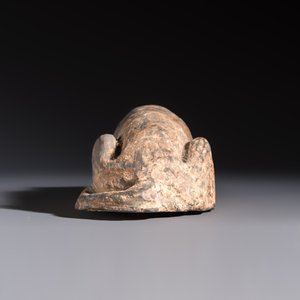 A Chinese grey pottery model of a reclining dog, Han — photo 3