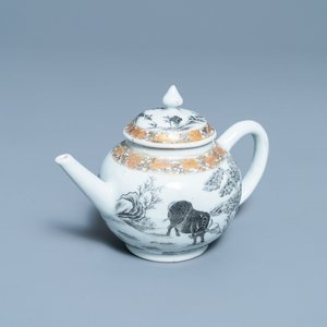 A Chinese grisaille and gilt 'buffalo' teapot and cover, Yongzheng — photo 1