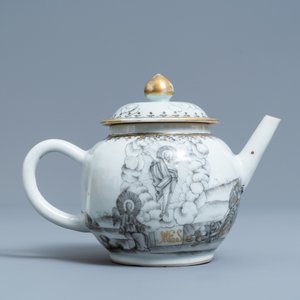 A Chinese grisaille and gilt 'Resurrection' teapot and cover, Qianlong — photo 4