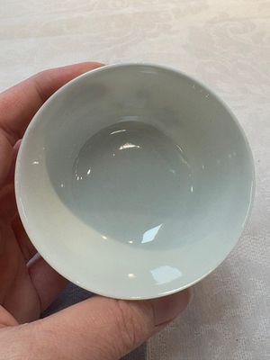 A Chinese grisaille 'Castricum, Blaricum and Workum' cup and saucer, Qianlong — photo 5