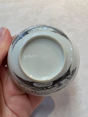 A Chinese grisaille 'Castricum, Blaricum and Workum' cup and saucer, Qianlong — photo 6