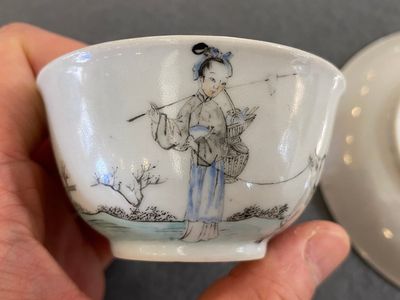 A Chinese grisaille cup and saucer with Lan Caihe, Yongzheng — photo 4