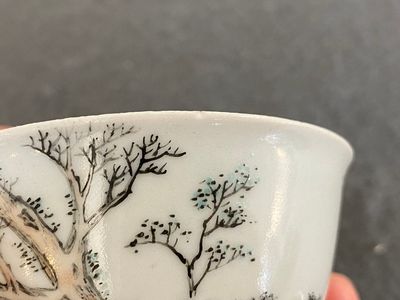 A Chinese grisaille cup and saucer with Lan Caihe, Yongzheng — photo 8