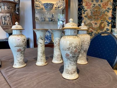 A Chinese grisaille garniture of five 'landscape' vases, Yongzheng — photo 1