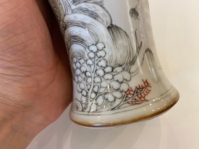 A Chinese grisaille garniture of five 'landscape' vases, Yongzheng — photo 17
