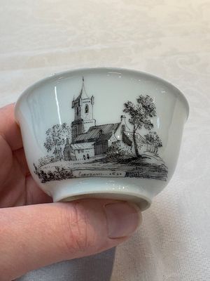 A Chinese grisaille 'Haarlem, Leersum and Liesveld' cup and saucer, Qianlong — photo 1