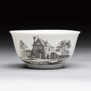 A Chinese grisaille 'Leiderdorp, Arkel and Leerdam' tea bowl and saucer — photo 6