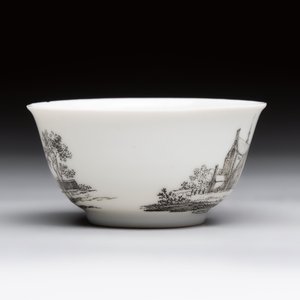 A Chinese grisaille 'Leiderdorp, Arkel and Leerdam' tea bowl and saucer — photo 7