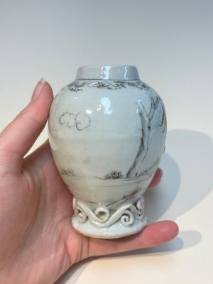 A Chinese grisaille semi-erotic 'La Nourriture' nine-piece tea service, Qianlong — foto 34