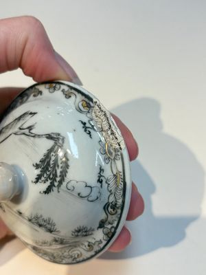 A Chinese grisaille semi-erotic 'La Nourriture' nine-piece tea service, Qianlong — foto 9