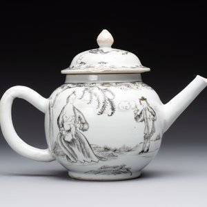A Chinese grisaille semi-erotic 'La Nourriture' nine-piece tea service, Qianlong — photo 24