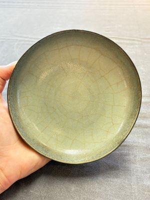A Chinese guan-type dish, Yuan/Ming — photo 1